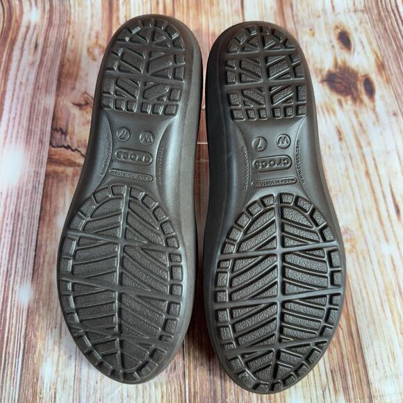 Crocs MAMMOTH LEOPARD Womens Size 7 Brown Ballet Flats Slip On Shoes Loafers - Picture 8 of 10